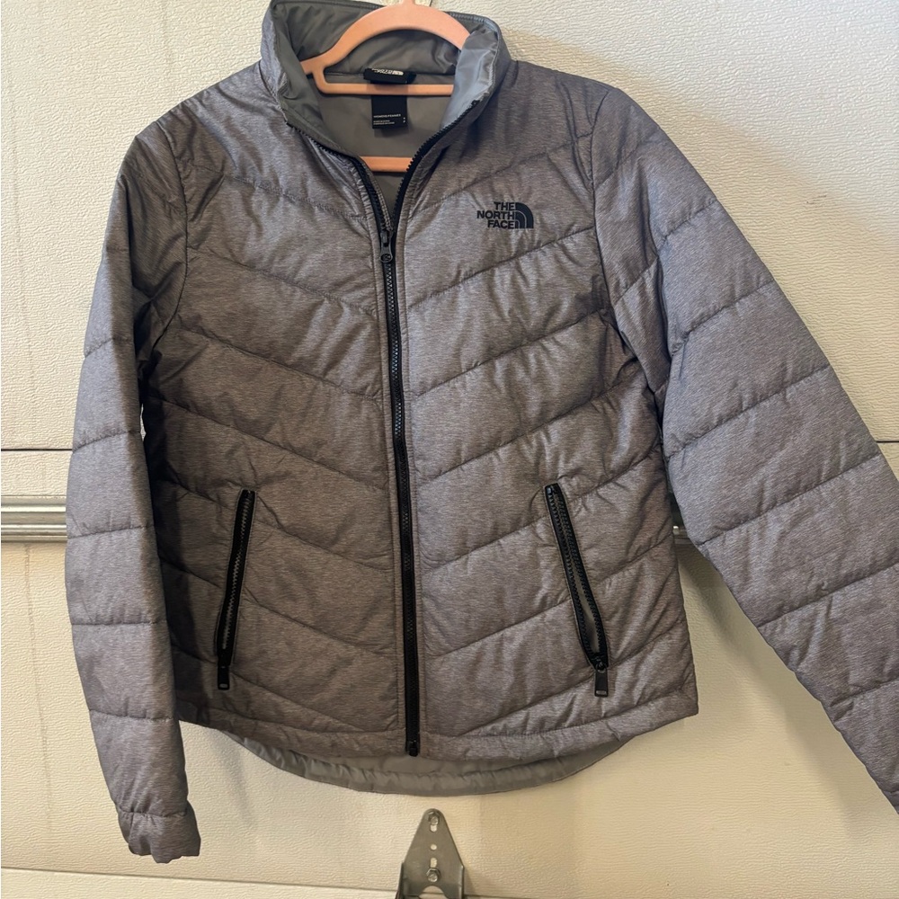The North Face Women's Gray Puffer Jacket